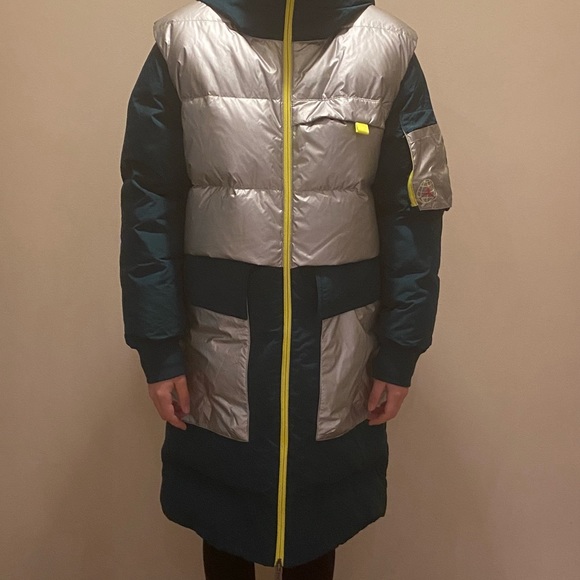 Jordan Puffer Jacket - Picture 2 of 8